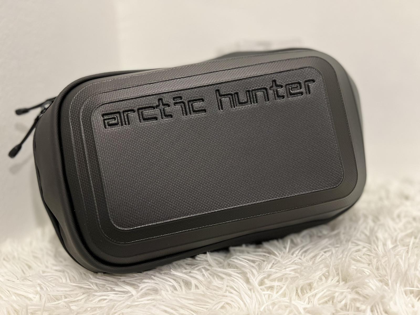 ARCTIC HUNTER XB00126 Tough Men Waterproof Anti Theft Crossbody Sling