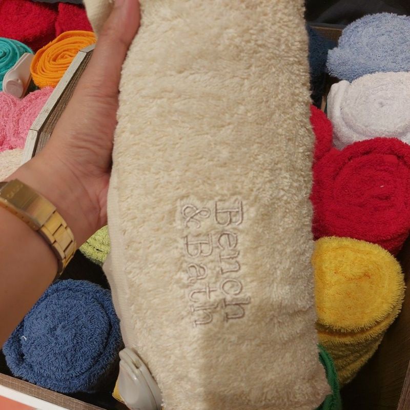 ORIGINAL Bench bath towel Size 69 cm x 129cm big Lazada PH