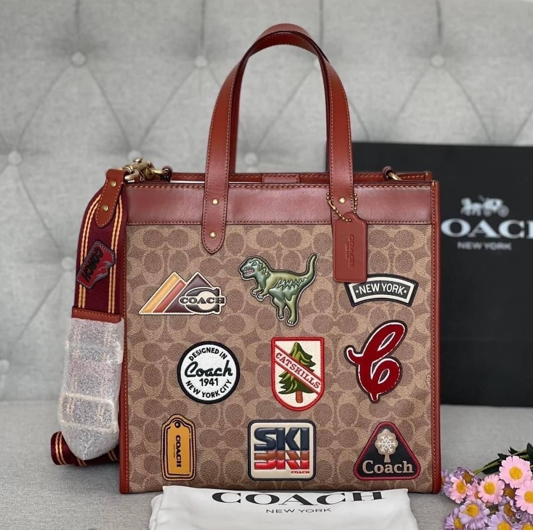 Original Coach Field Tote Bag In Signature Canvas With Patches C6846
