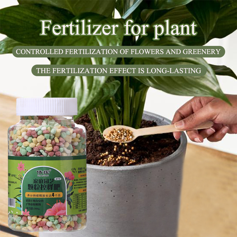 Long-term universal controlled release fertilizer for green plants and ...