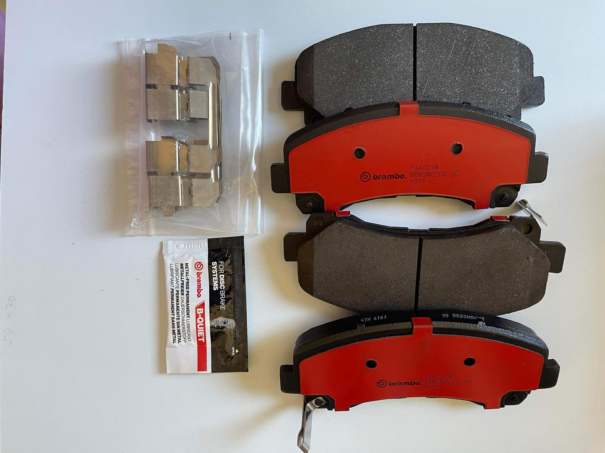 Original Brembo P34007N Ceramic Front Brake Pads - Chevrolet Colorado