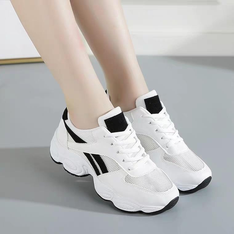 white rubber shoes for girl