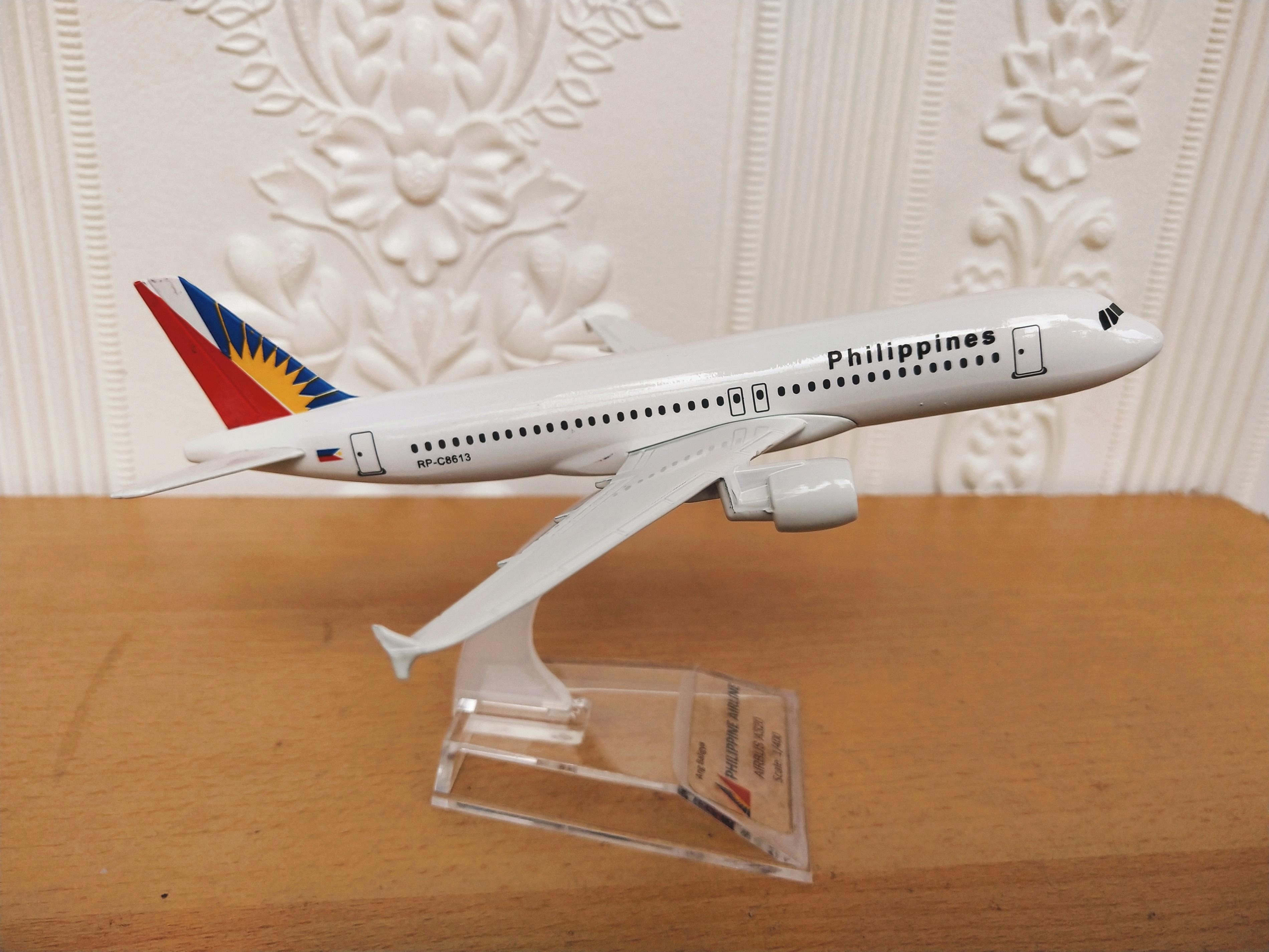 aeroplane diecast model