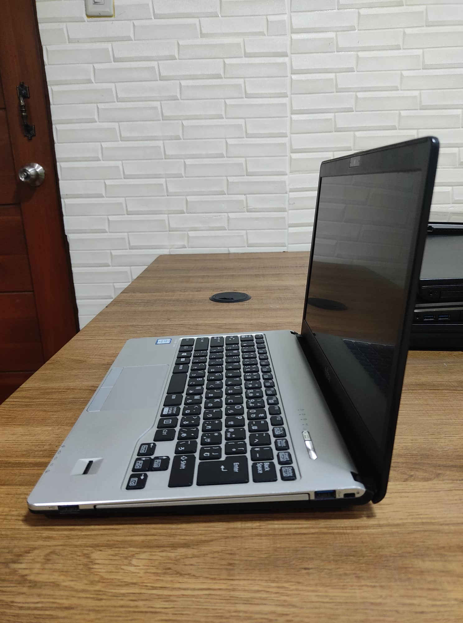 FUJITSU LIFEBOOK S936/M | INTEL CORE i5 - 6300U 2.4GHz | 4GB RAM