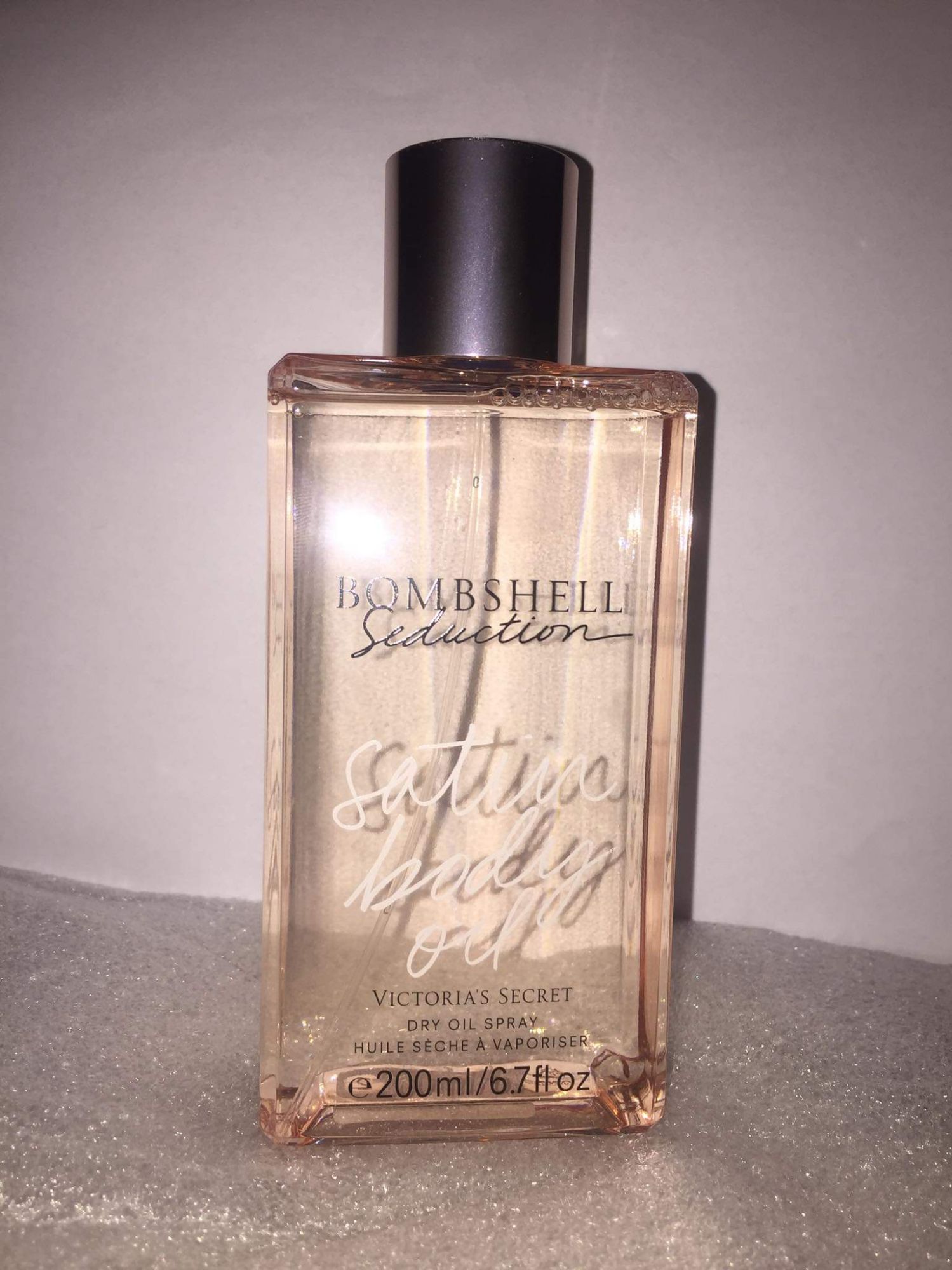 bombshell dry oil spray