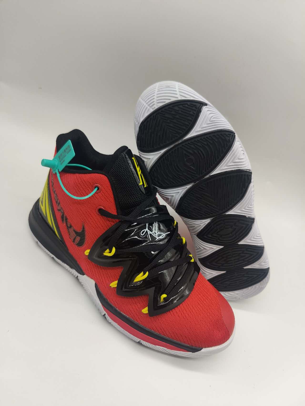 kyrie irving sneakers youth