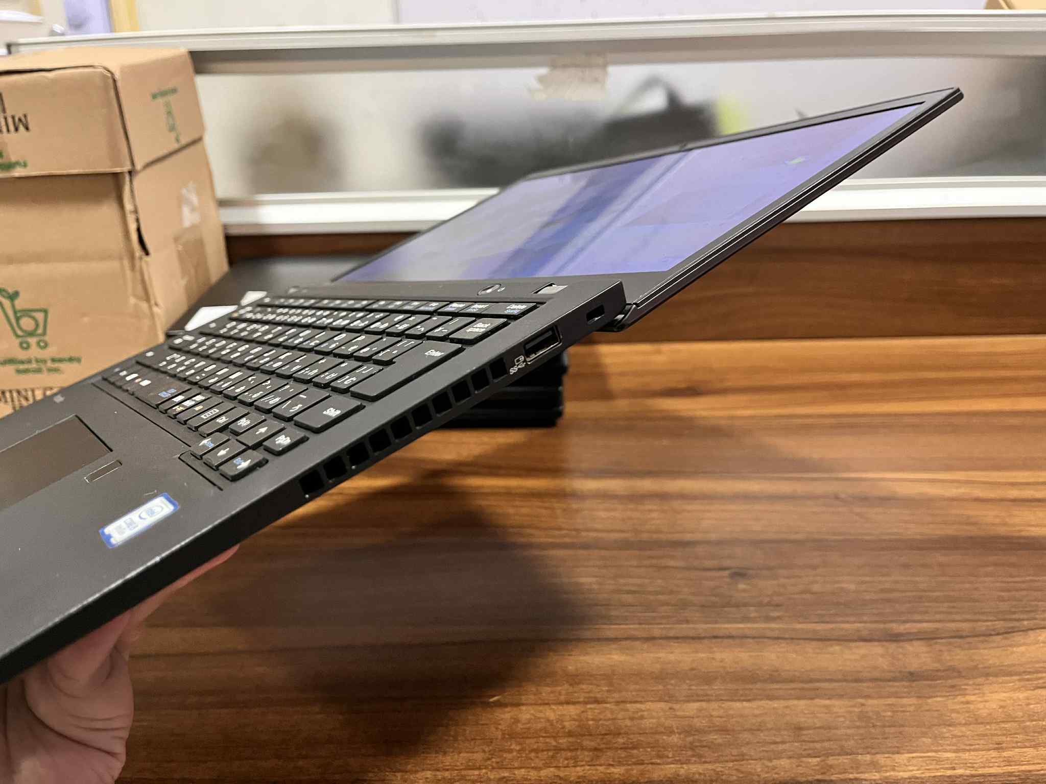 NEC VersaPro VB-5 Processor: Intel Corei5-8265U 8th Generation