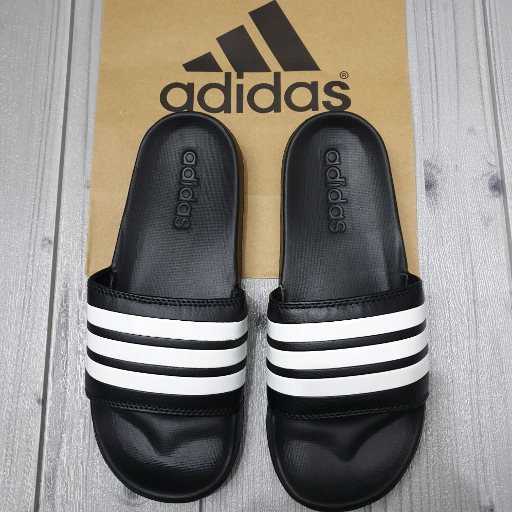 Adidas Adilette Comfort slides sandals 