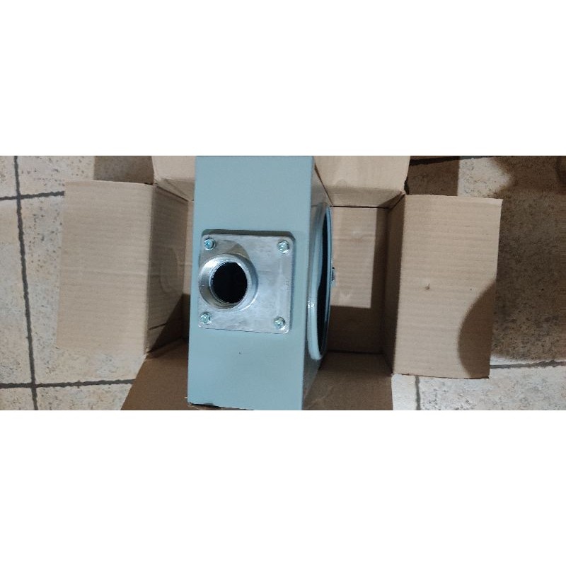 5 JAWS/4 JAWS Square Meter base for KV2C kilowatt hour meter class 125