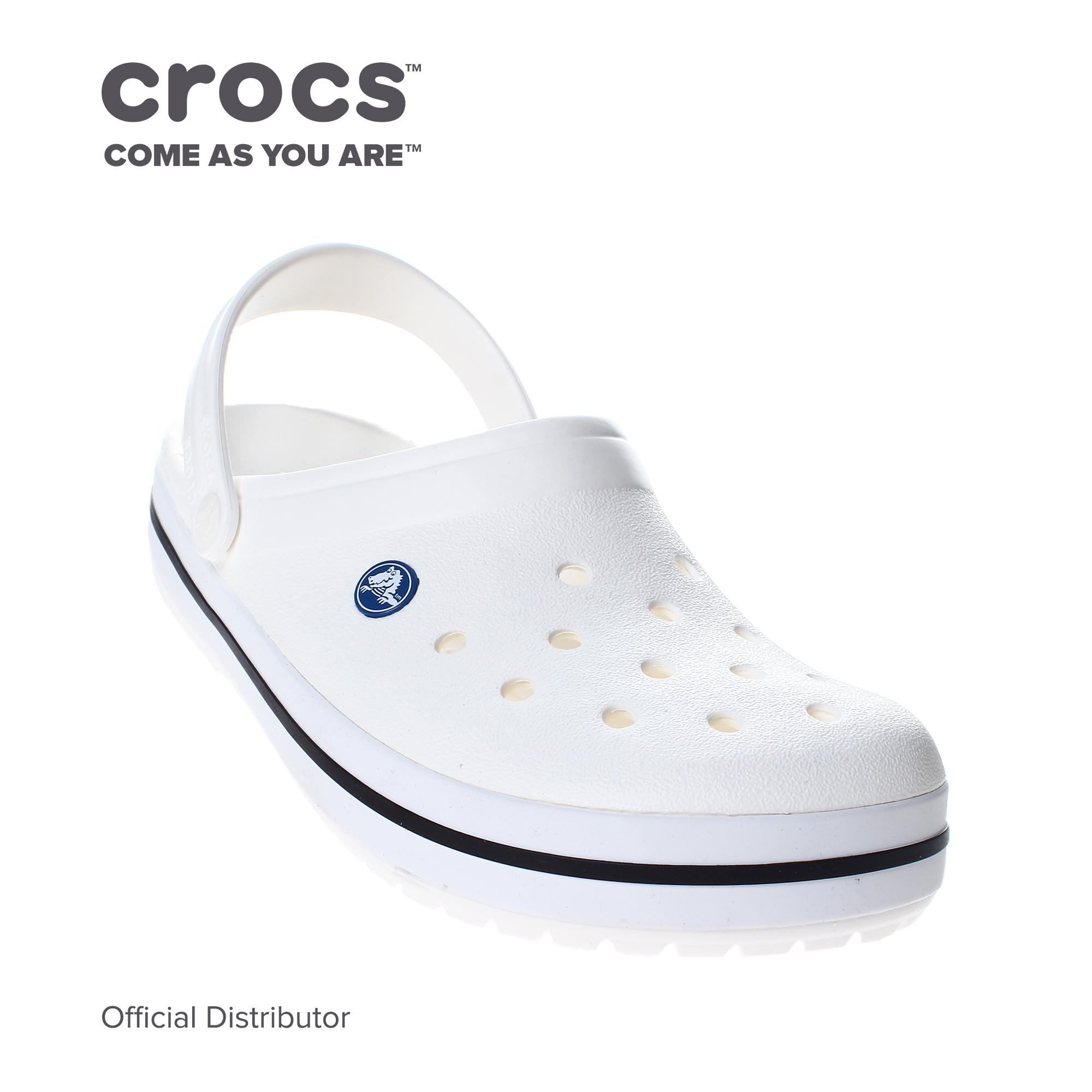 where can i find crocs shoes