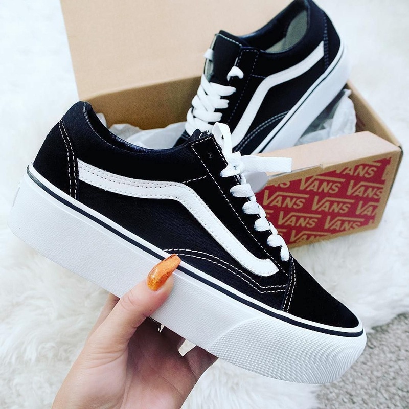 Black vans 2025 thick sole