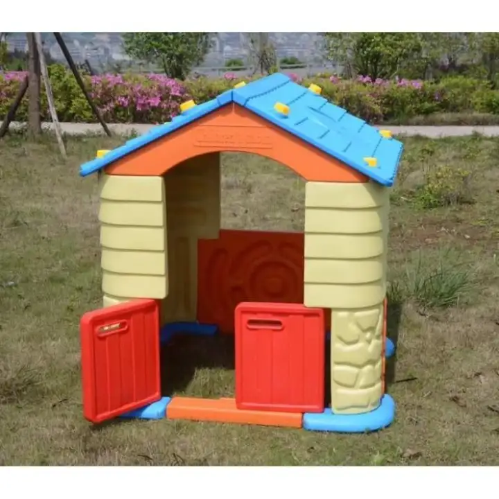 small outdoor playhouse