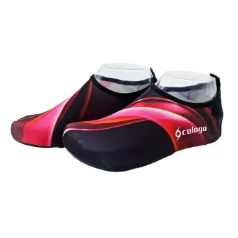 red beach shoes