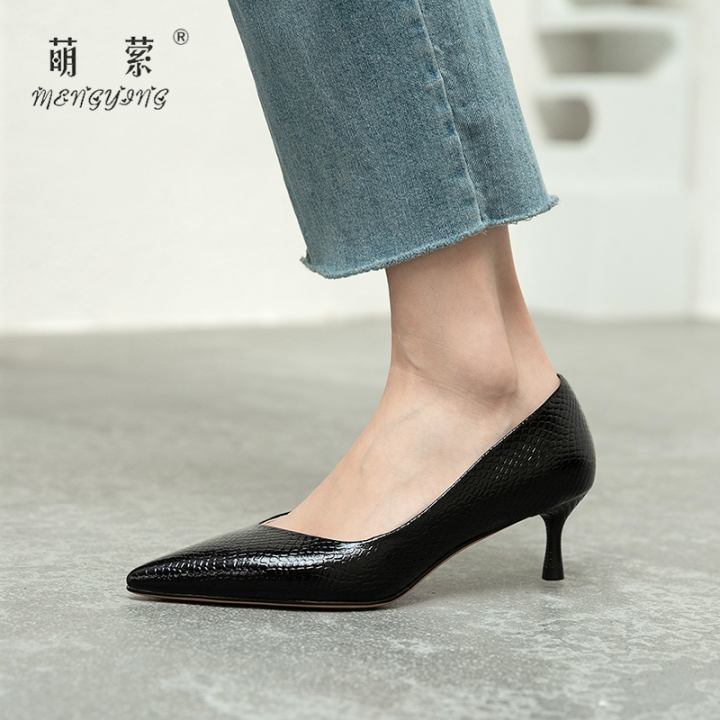 cute small heel shoes