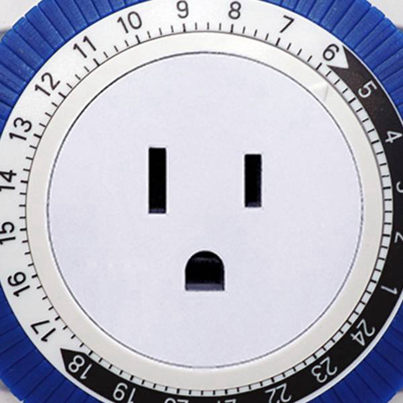 24 Hour Timer Socket Mechanical Program Timer Switch Socket 230V Wall Outlet Protector Energy Saveing(US Plug)