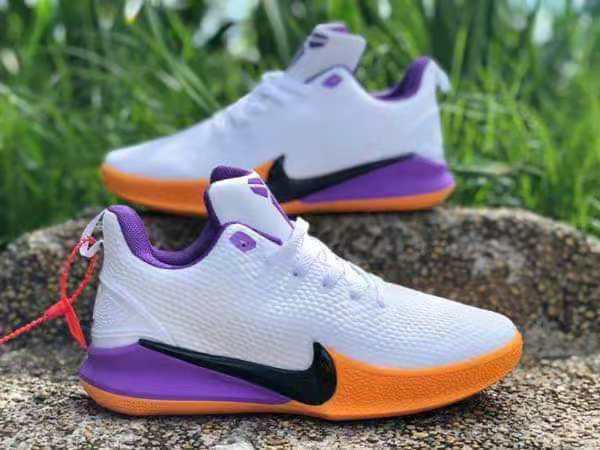 kobe violet shoes