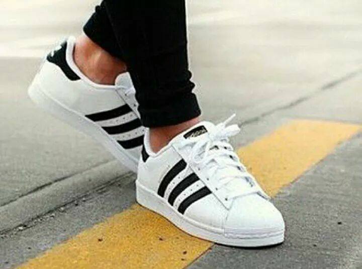 QUALITY FASHION SHOES SNEAKERS 