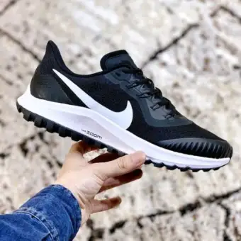 pegasus 36 black and white