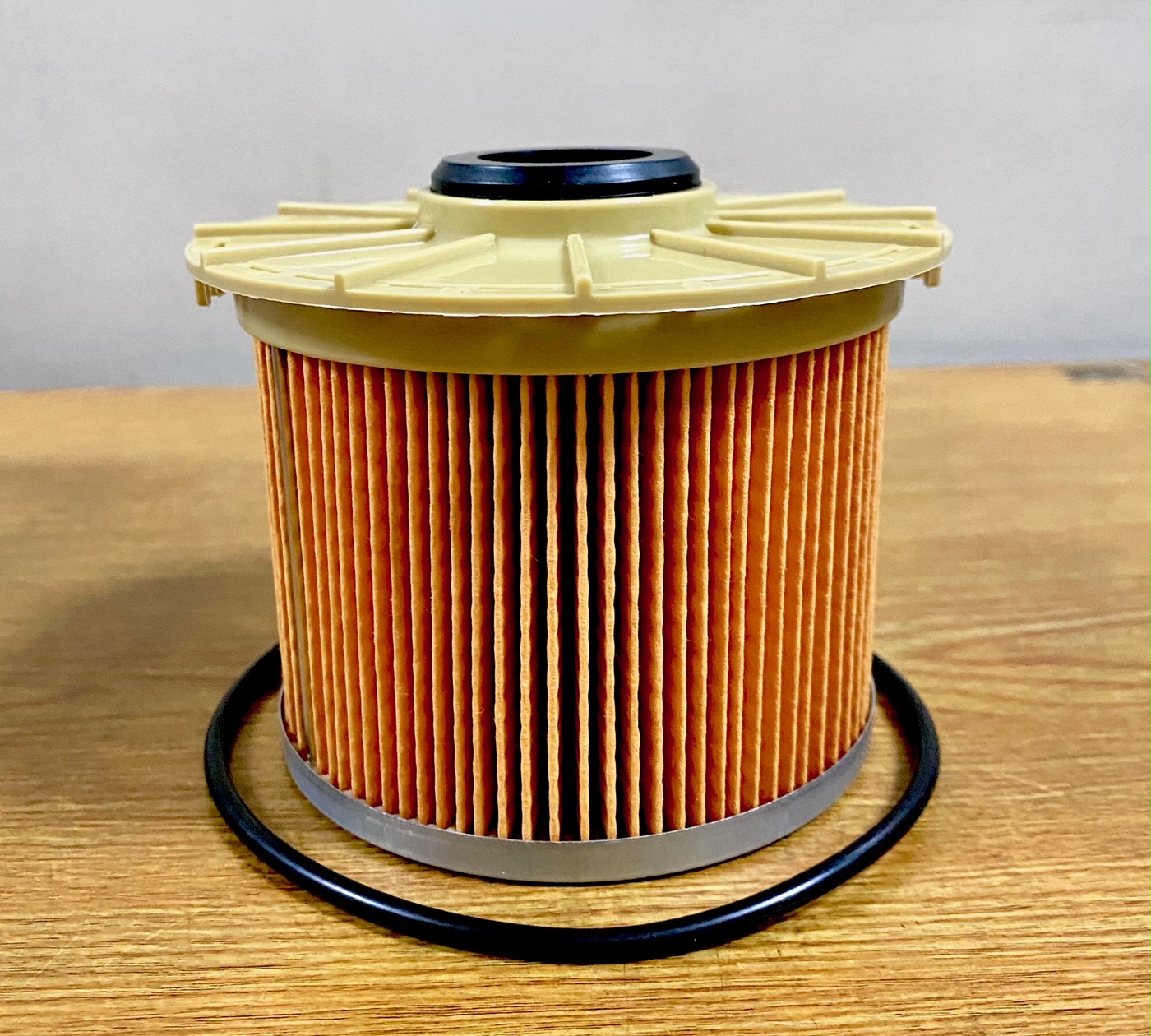 Fuel Filter with Gasket Isuzu Dmax 2007 2012 4JJ1 Second Generation