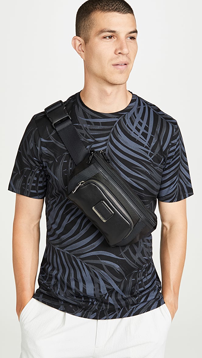 tumi belt bag