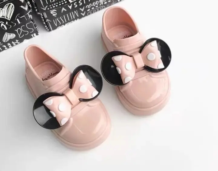 jelly shoes sneakers