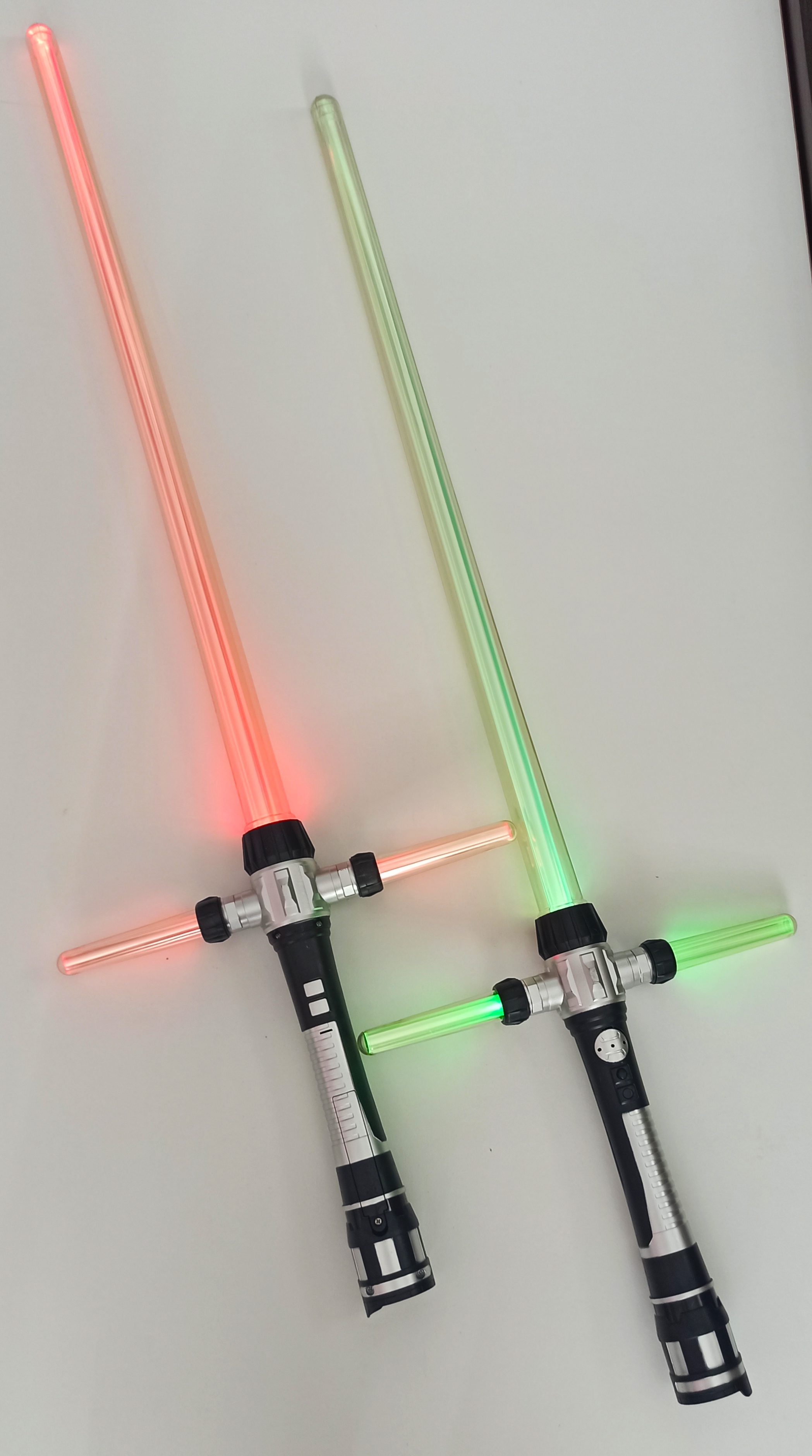12 Pezzi Gonfiabile Star War Light Saber Sword Stick Balloons, Palloncino Spada Gonfiabile Giocattolo per i rifornimenti del Partito Bomboniere per Feste 6 Colore