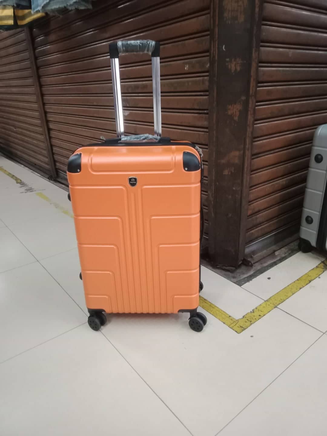 Hard Case Luggage Large Size 24"inc 2025 Kilo Capacity. Lazada PH