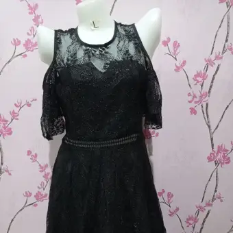 black dress l
