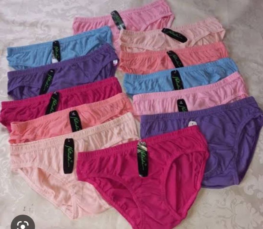 Avon/ online plain multicolored panties hypoallergenic