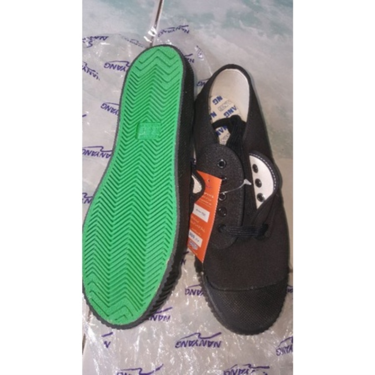 sepak takraw shoes