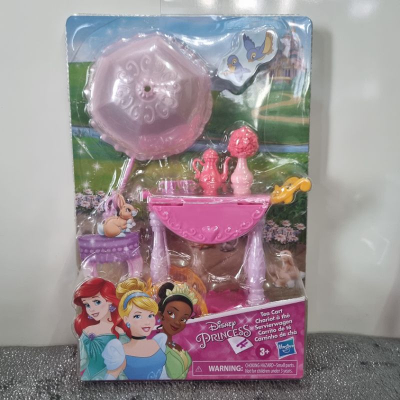 ;+Hasbro Disney Princess Doll accessories Set Royal Kitchen, Royal
