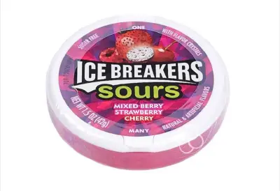Ice Breakers Assorted Berry Sours Candy 42g