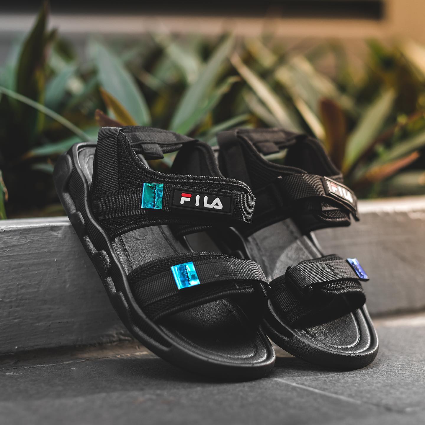 fila double strap sandals