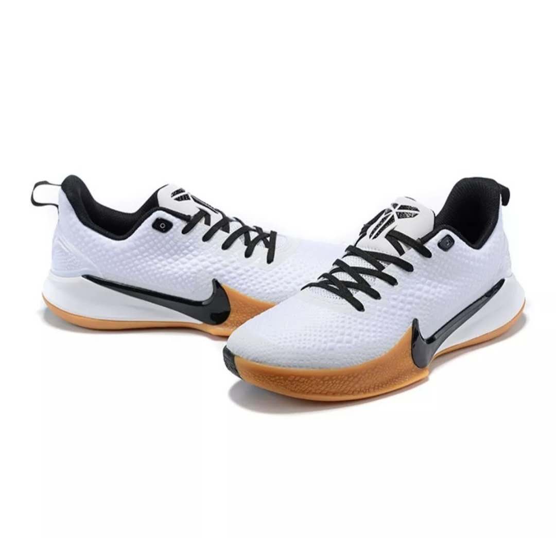 nike mamba focus kobe