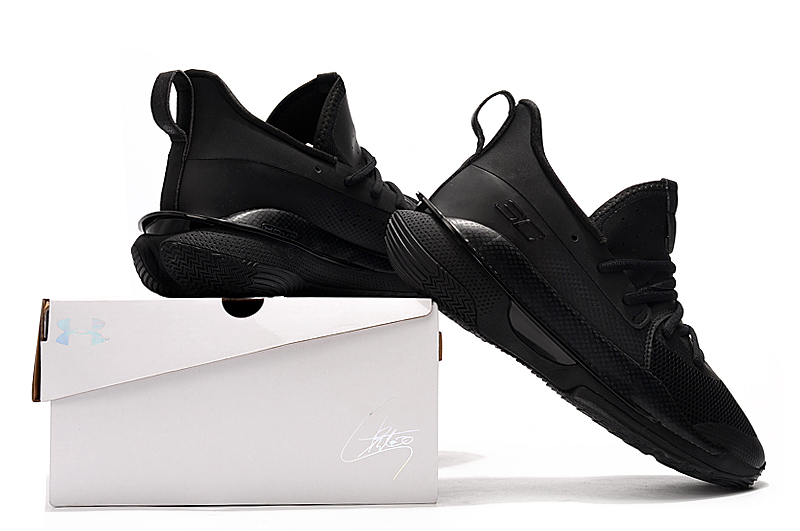 curry 7 all black