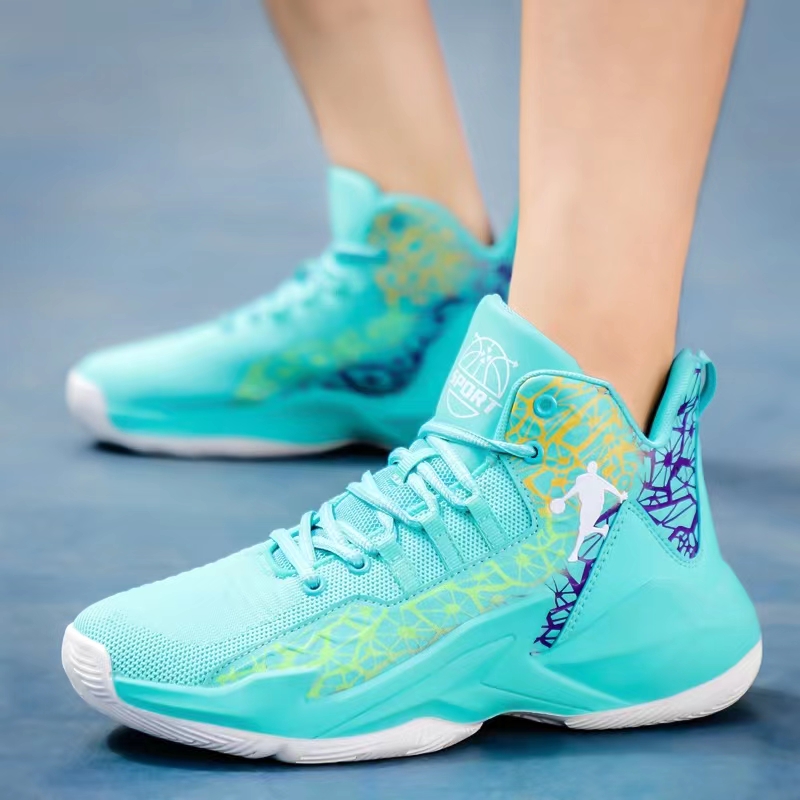 Kyrie Irving basketball shoes hightop indoor at outdoor basketball