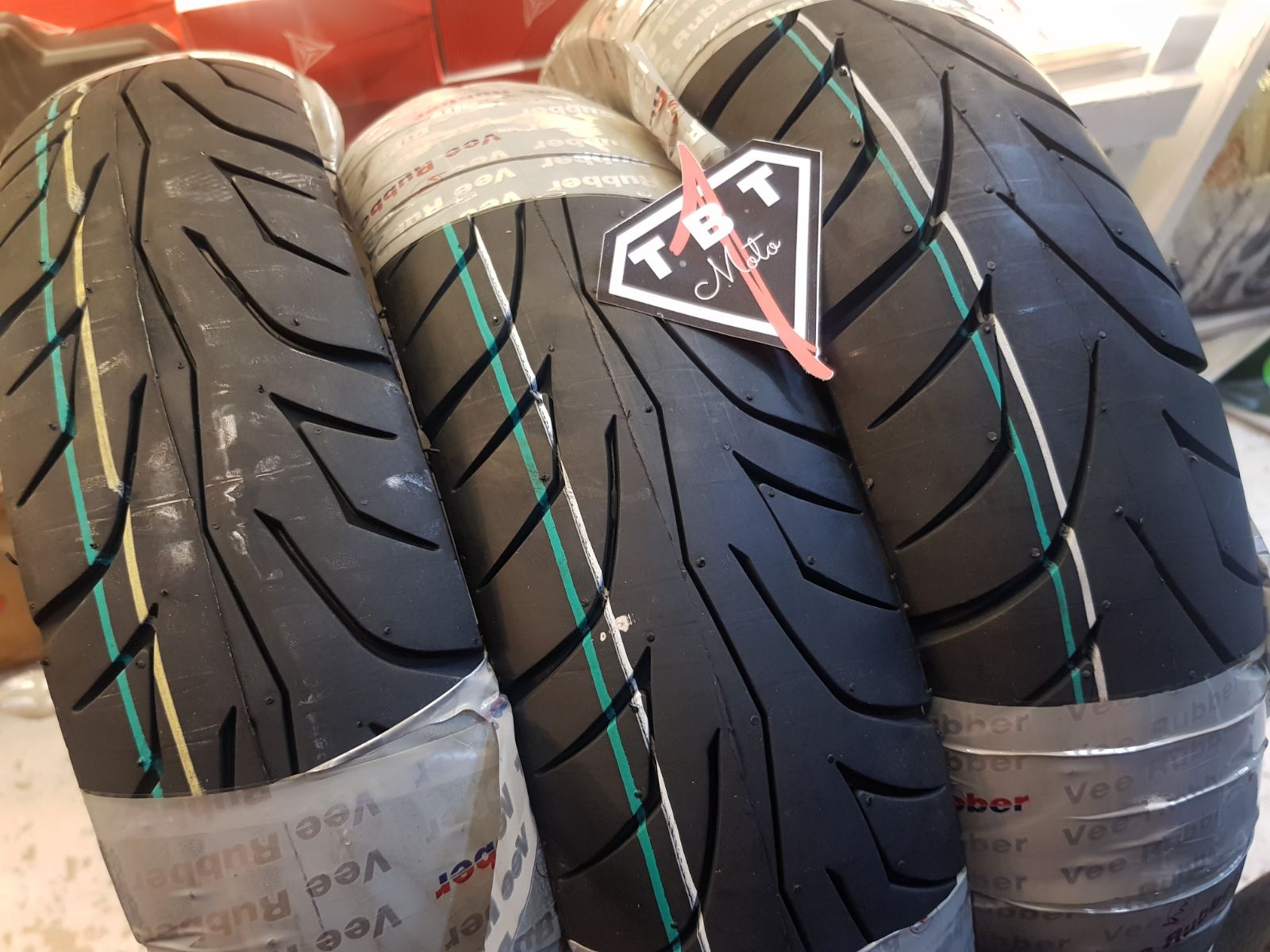 Vee Rubber VRM 431 TL 80/80 90/80 100/80 14 / Honda Click Tire / Mio