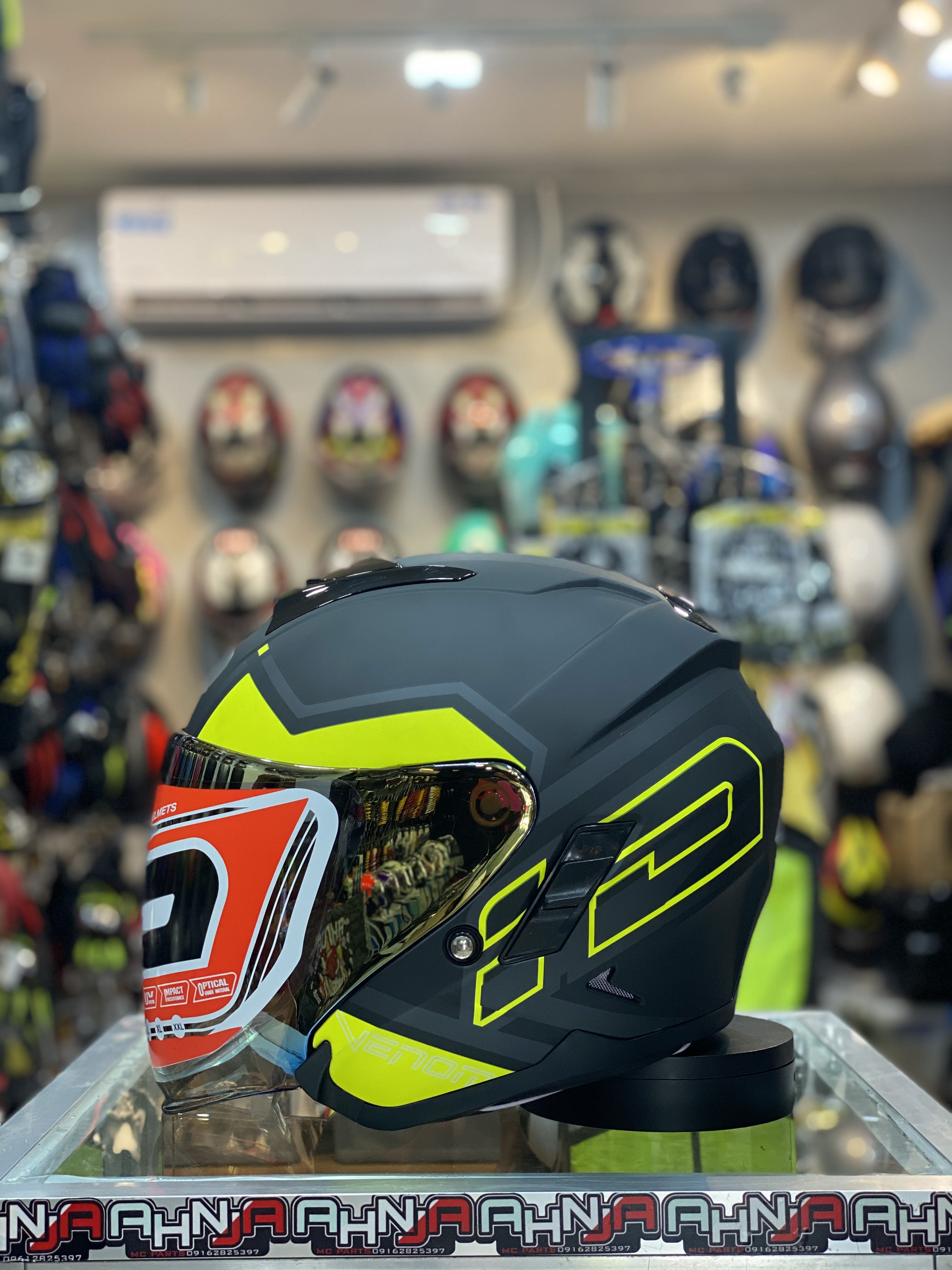 ID VENOM HALF FACE MADE IN THAILAND DUAL VISOR HELMET