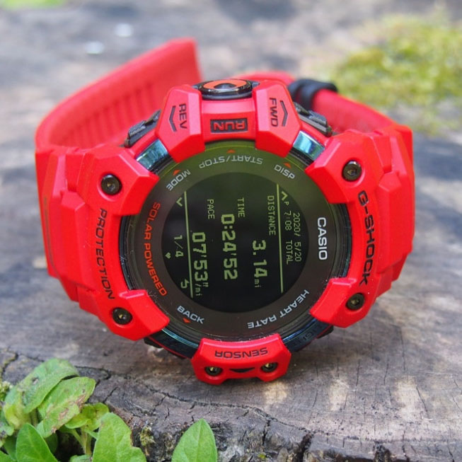 G-SHOCK GBD-H1000 red CASIO G-SHOCK G-SQUAD RED & BLACK DIGITAL