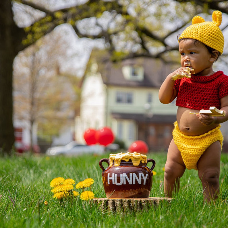 Crochet winnie the hot sale pooh baby outfit