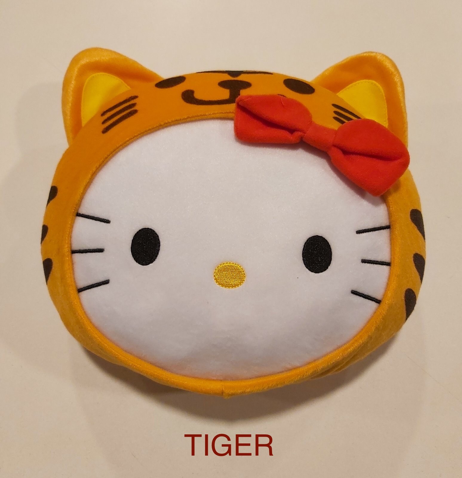 hello kitty mcdo pillow