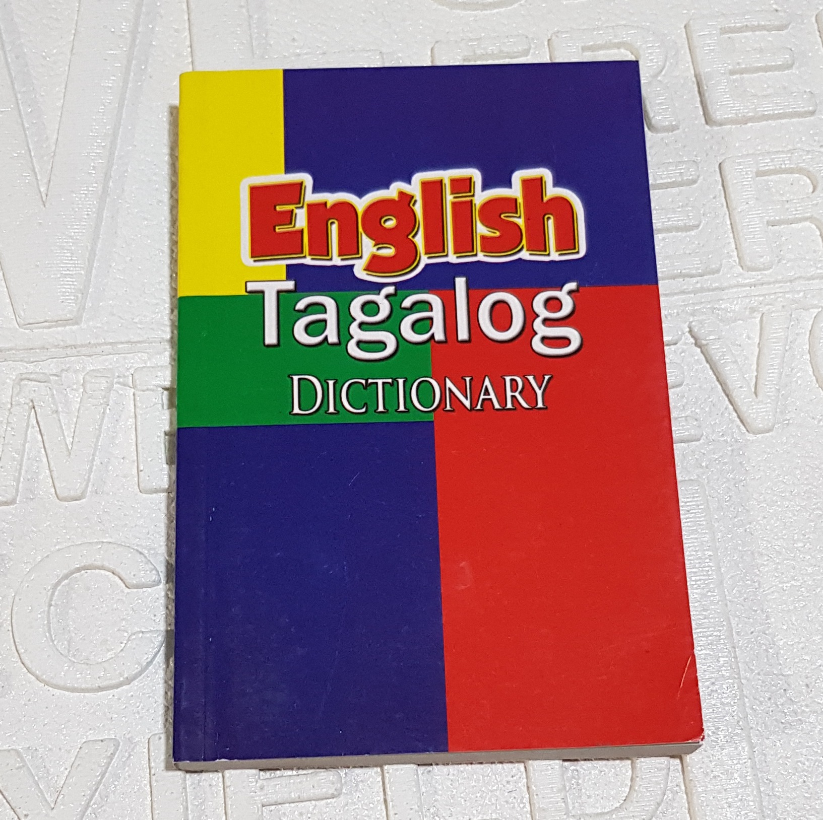 ENGLISH tagalog dictionary easy to read Lazada PH