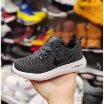 nike school shoes size 3