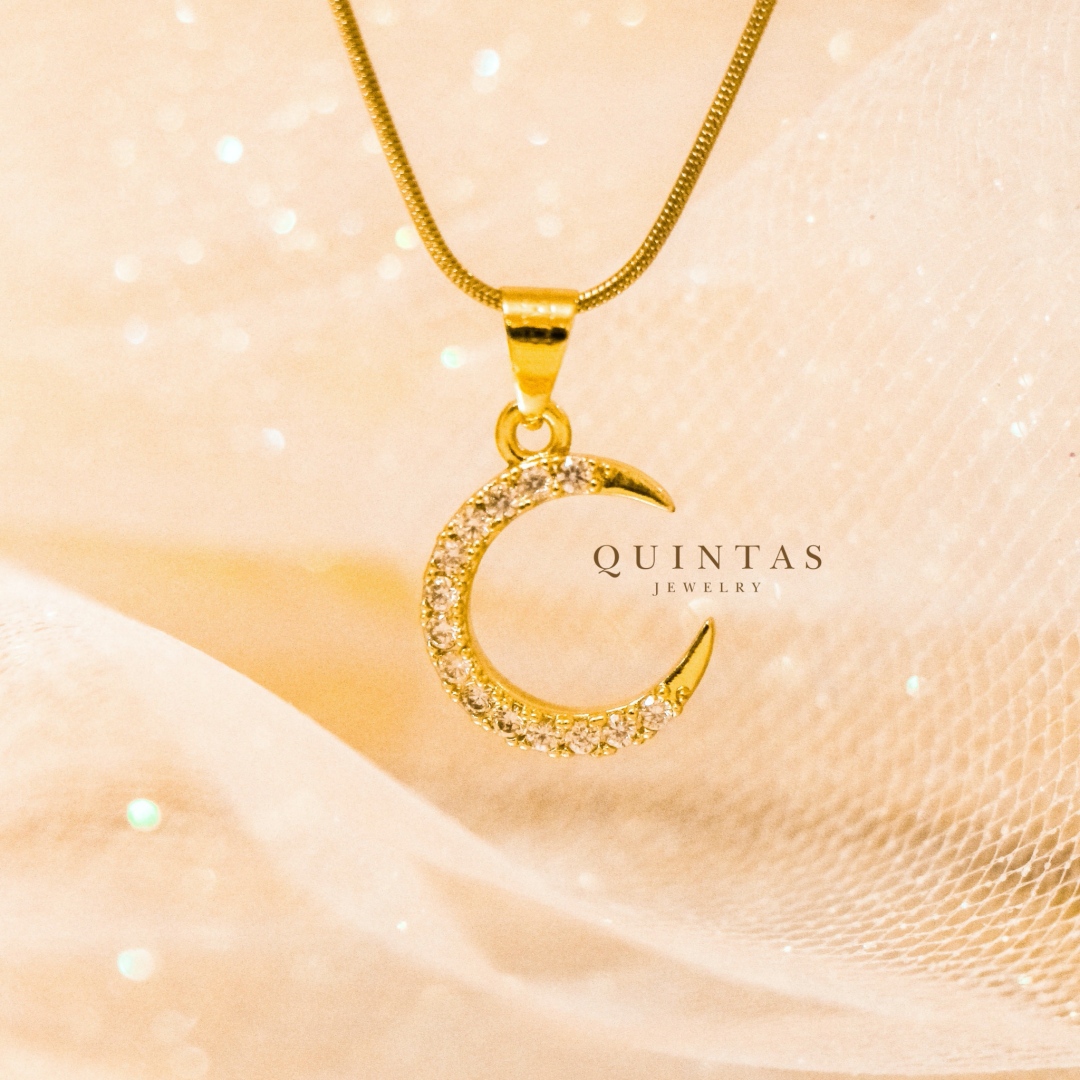 QUINTAS ™ Moon Sparkle Necklace (With FREE Jewelry Gift Box) Lazada PH
