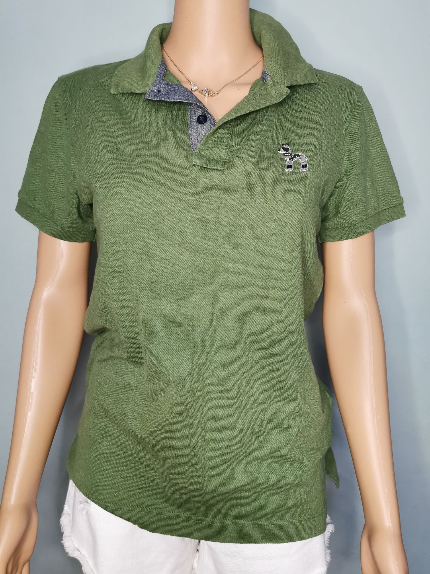 medium polo shirt