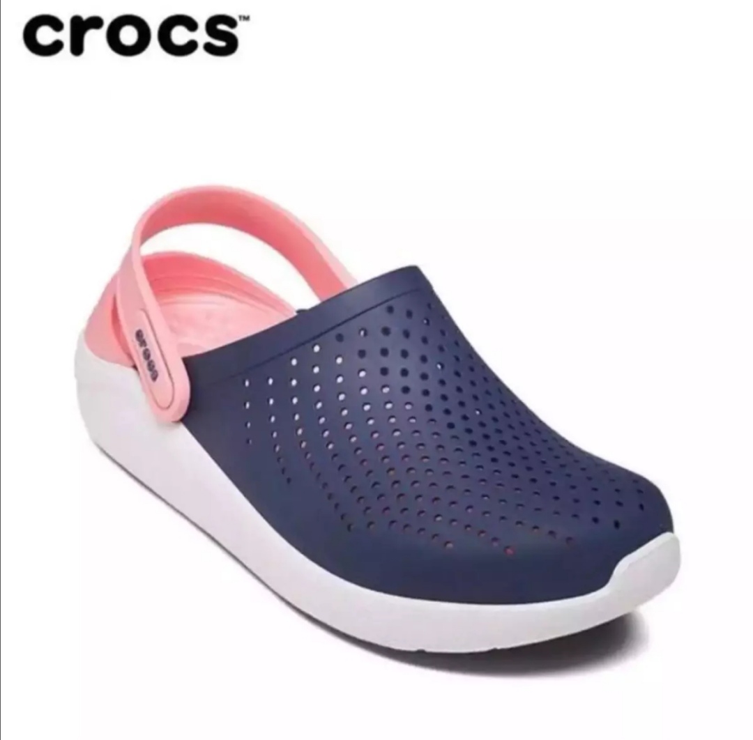 Crocs Beach Sandals For Women Blue Pink 