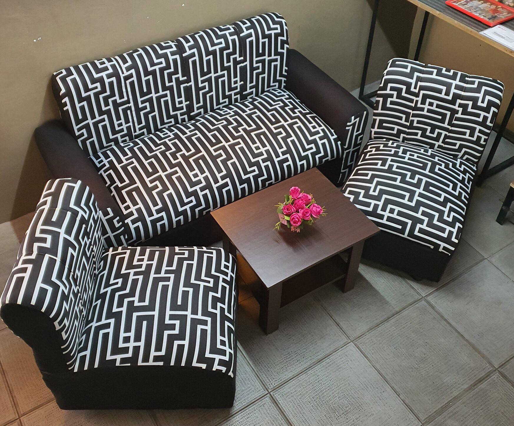 sala set Black white fabric sofa with center table uratex foam cod only