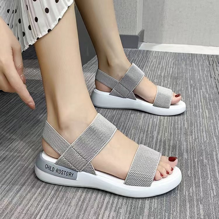 The 20 Most Comfortable, Best Walking Sandals for Women 2023 - Parade-anthinhphatland.vn
