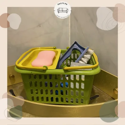Multi-use Bathroom Basket with Soap Case and Handle