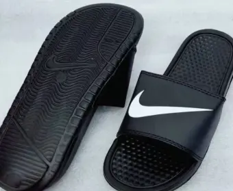 nike slip on slippers